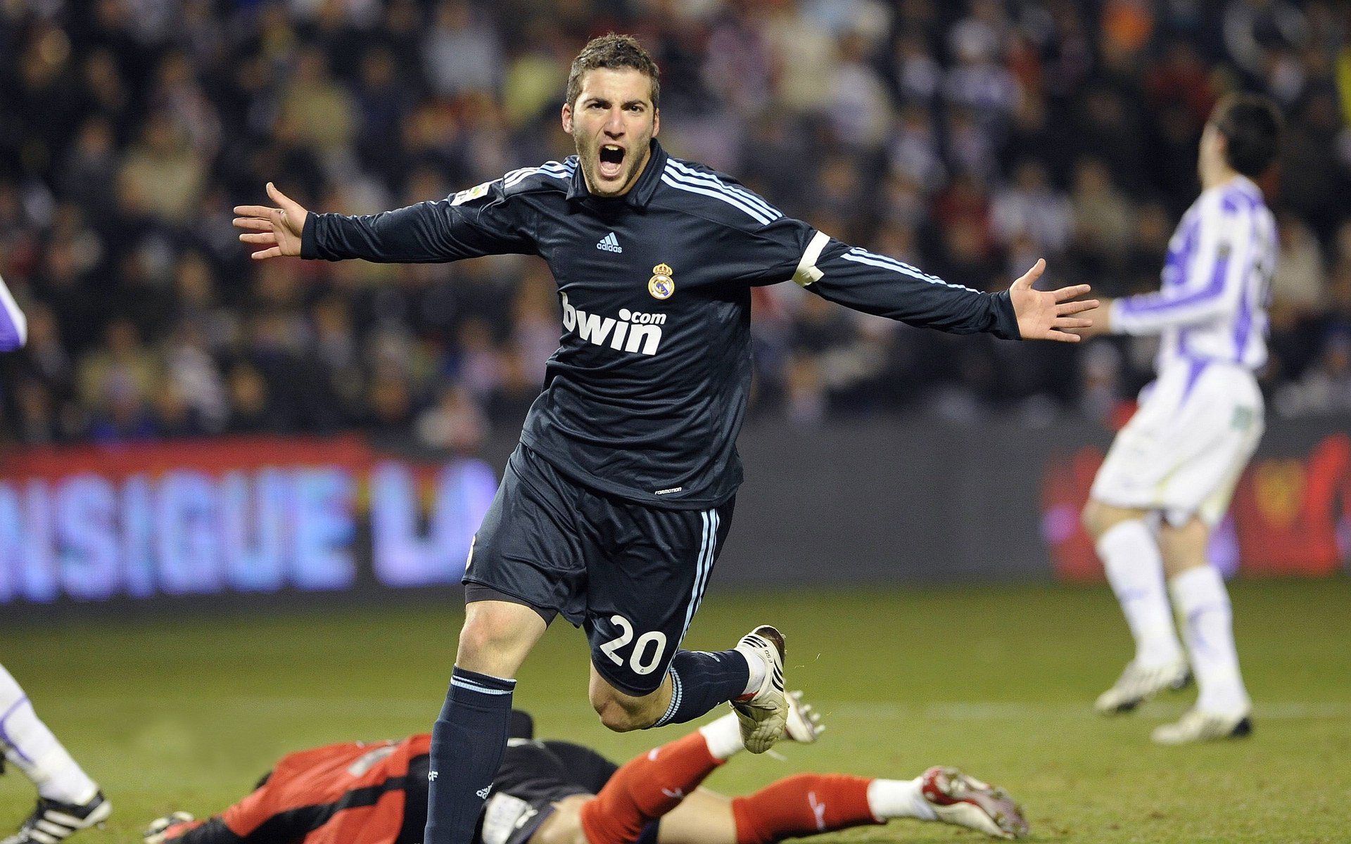 mk体育直播官网-中国足球未来战略正式实施，中国足球未来的希望在哪里